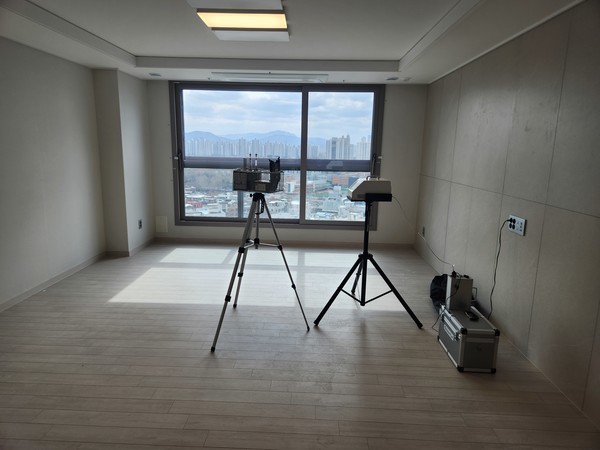 신축 공동주택 실내공기질 측정 현장 /사진제공=서울시