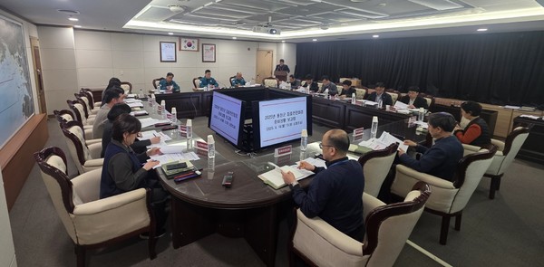 옹진군 집중안전점검 사전 준비상황 보고회를 진행하고있다/사진=옹진군