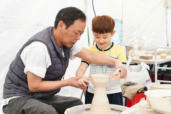 도자 만들기 체험(2024) /사진제공=광주시
