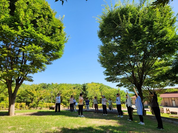 2024년 진행된 숲태교 치유여행 /사진=한국산림복지진흥원 산림복지연구개발센터