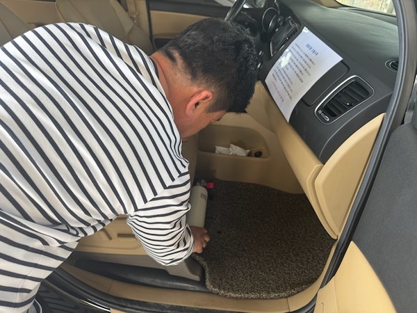 공용 차량 전체에 차량용 소화기 선제적 설치 / 사진제공=진도군