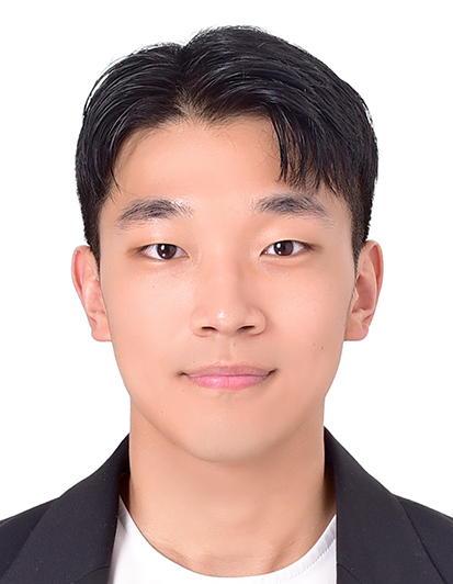 대진대학교 건축공학과 연구팀이 4족 보행 로봇 기반 3D 스캐닝 기술로 건설 자동화 가능성을 입증하며 2025 한국건축시공학회 봄학술발표대회에서 최우수학술상을 수상했다. 사진은 석사과정 재학 중인 박하준 학생 /사진제공=대진대학교