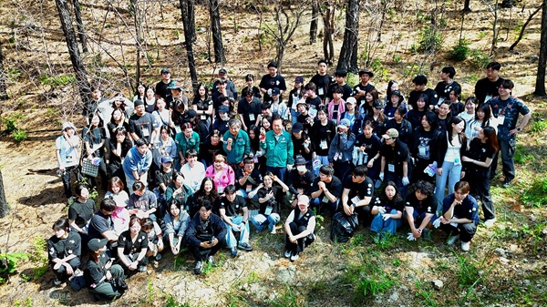‘씨드밤 캠페인’ 참가자들  /사진제공=안동시