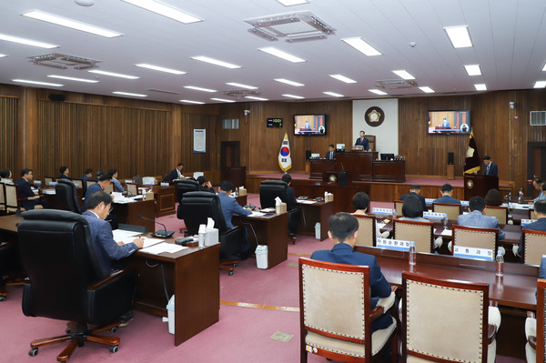 제74회 여주시의회 제1차 정례회 제2차 본회의 개최  /사진제공=여주시의회