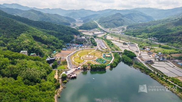  호수관광개발과 문화도시 조성 등을 추진하며 도시브랜드 강화 /사진제공=안성시