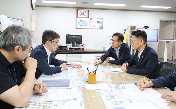  안양시 및 경기도 철도 관계자 서울 서부선·위례과천선 안양권 연장 추진 위한 면담  /사진제공=안양시