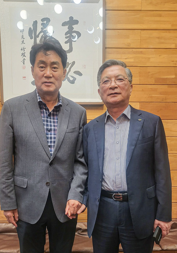 하은호 군포시장 한국토지주택공사(이하 LH) 이한준 사장과 면담 /사진제공=군포시