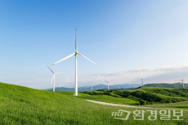 재생에너지 전환 시급성을 묻는 질문에 대해서 86.7%가 시급하다고 응답했다. /사진=환경일보DB