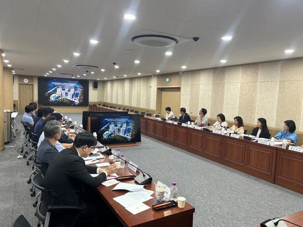 의왕종합병원 설립 전담조직(TF)팀 회의  /사진제공=의왕시