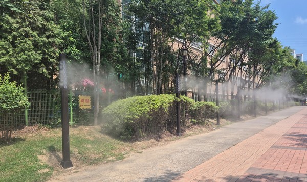 용인특례시 폭염 대비한 쿨링포그 운영 /사진제공=용인특례시