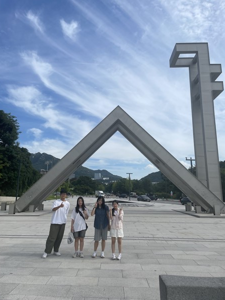 서울대 관악캠퍼스 체험학습에 참여한 학생들 /사진제공=청도교육지원청