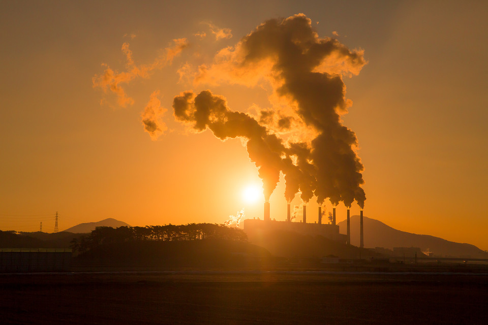 한국 보험산업이 기후위기 대응의 촉진자가 될지, 아니면 여전히 화석연료 의존을 고집하는 가속자로 남을지는 지금의 선택에 달려 있다. /사진=환경일보DB 