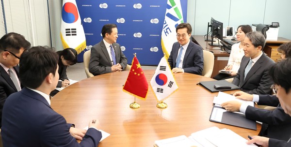 김동연 지사, 다이빙 주한중국대사와 면담 /사진제공=경기도