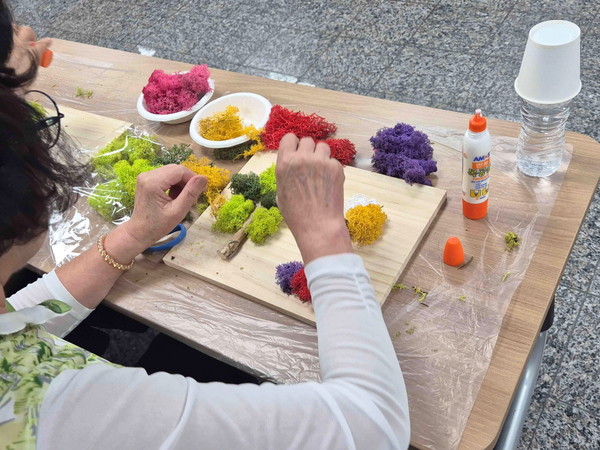 군 기장읍행정복지센터는 8월27일 지역 어르신을 위한 원예수업인 '기억의 정원'을 추진한다고 밝혔다. /사진제공=기장군