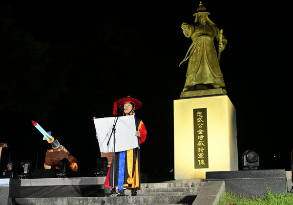 ‘진주 국가유산 야행’ 진주성에서 성황리 개막 /사진제공=진주시