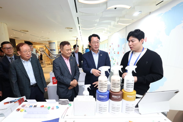 10일 열린 화성특례시 H-TRADE 해외바이어 초청 수출상담회 /사진제공=화성특례시