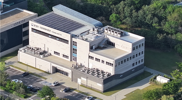 국가야생생물소재은행 야생생물소재연구동 전경 /사진제공=국립생물자원관