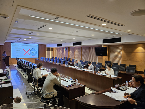 군포시 성과시상금위원회 심사 거쳐 총 28명에게 성과시상금 지급  /사진제공=군포시