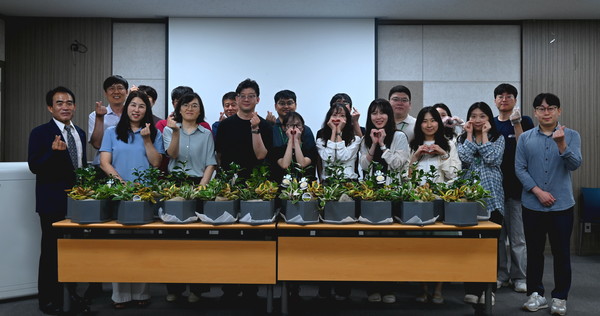 사회공헌활동 내부 공모전 우수사업 ‘에코 리프레쉬' /사진제공=화성도시공사