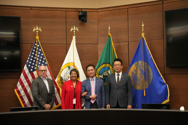 평택시, 미국 타코마시·시애틀 항만청 방문  /사진제공=평택시