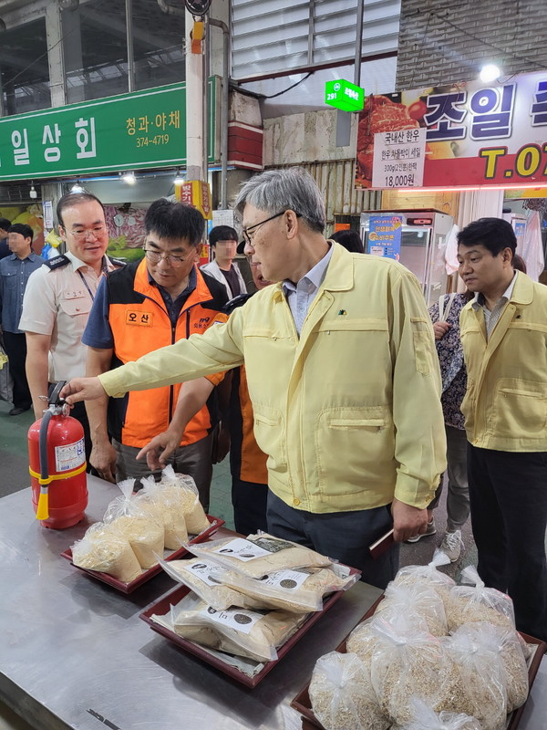 오산시 추석 맞이 전통시장 유관기관 합동 안전점검 실시 /사진제공=오산시