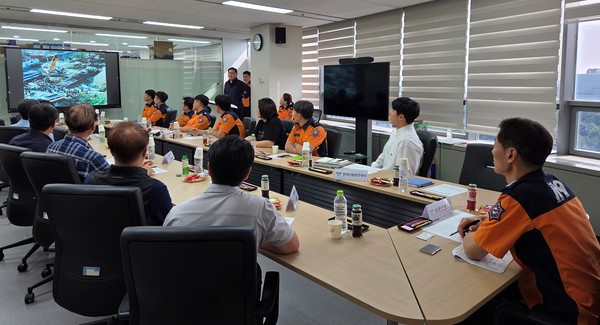 수원소방서, 공사장 안전 민·관 합동 간담회 개최 /사진제공=수원소방서