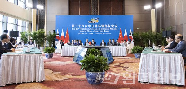 현지시간 28일 김성환 환경부 장관은 중국 옌타이에서 열린 제26차 한·중·일 환경장관회의(TEMM26)에 참석해 대한민국의 환경정책을 발표했다. /사진=환경부