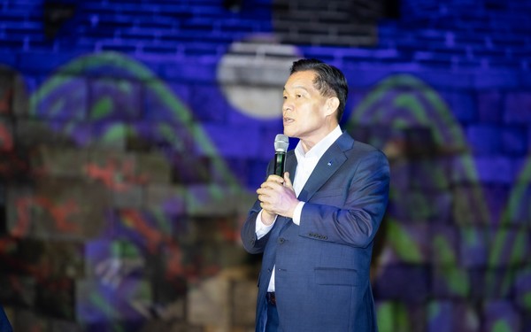 이재준 시장이 지난 27일 2025 수원화성 미디어아트 개막식에서 인사말을 하고 있다 /사진제공=수원시