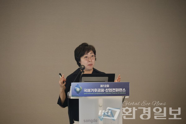 박연희 이클레이 한국사무소 소장은 정의로운 전환을 위한 도시 정책은 형평성과 회복력을 바탕으로 설계돼야 하며, 지방정부는 시민과 함께 목표를 설정하고 공정한 책임 분담 구조를 구축해야 한다고 강조했다. /사진=박준영 기자