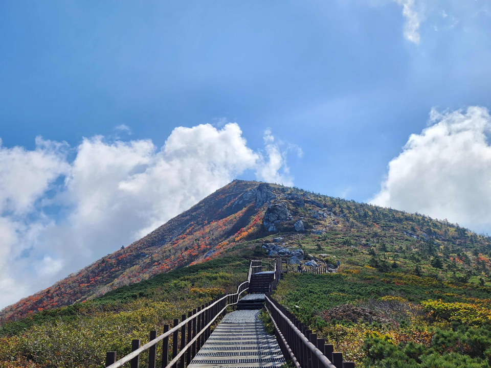 중청대피소에서 바라본 대청봉 /사진제공=설악산국립공원사무소