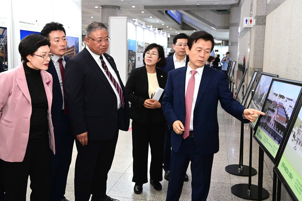 진주시 ‘2025 건축문화제’ 개막 /사진제공=진주시