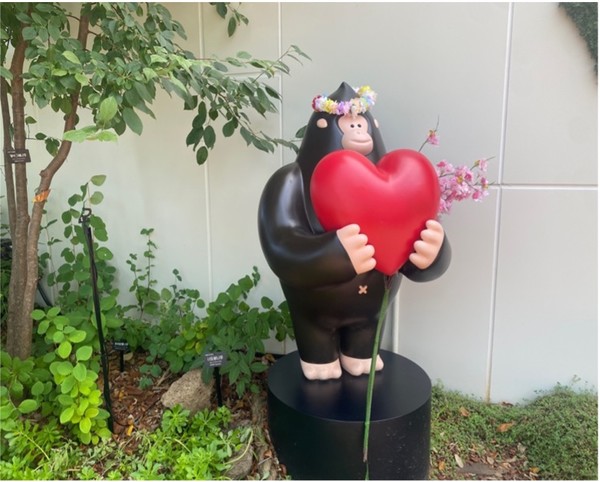 한국섬온실에 전시된 울라 캐릭터 /사진=윤다인 학생기자