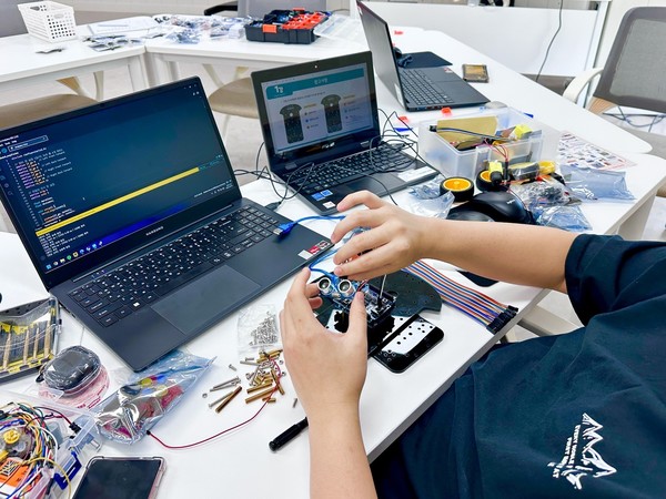 시는 10월18일 '물금 청소년 미래 공작소 : 다 잇 데이' 프로그램이 성공리에 마무리됐다고 전했다. /사진제공=양산시 