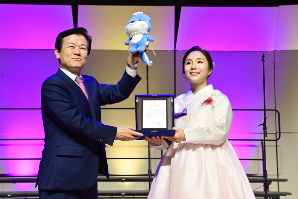 ‘독일 도르트문트 청소년합창단’ 초청공연  /사진제공=진주시