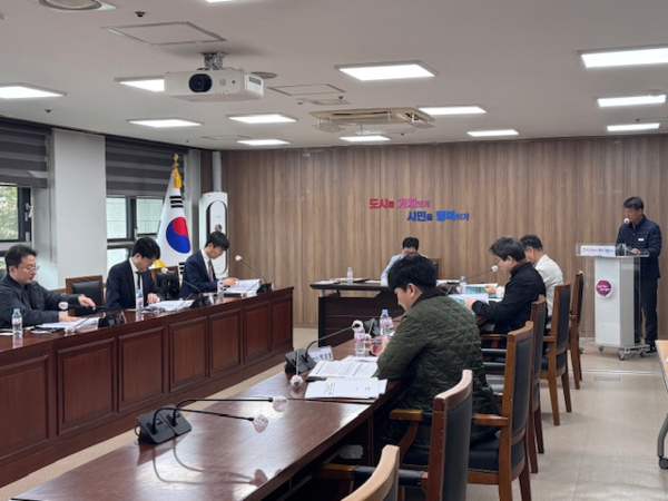 군포시, 2025년 제3차 정비사업 실태점검 실시. /사진제공=군포시