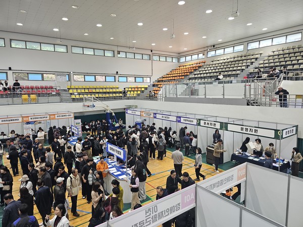 누구에게나 열린 채용의 장 2025 이천 모두의 일자리박람회 성료. /사진제공=이천시