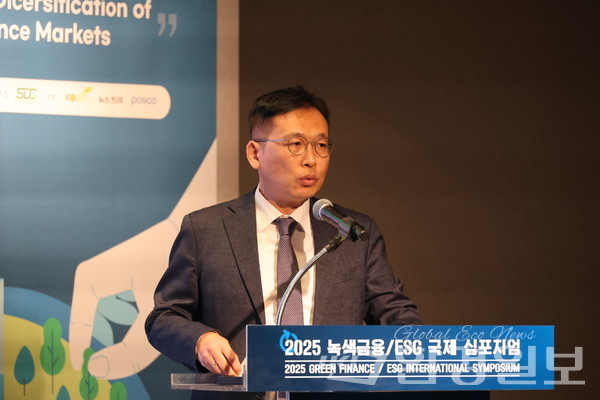 김형주 책임연구원과 김종규 대표는 각각 탄소시장과 재생에너지 기술에서 데이터 기반 검증의 중요성을 강조하며 시장 신뢰 확보를 위해선 정량적 검증 구조가 필수라고 말했다. /사진=박준영 기자