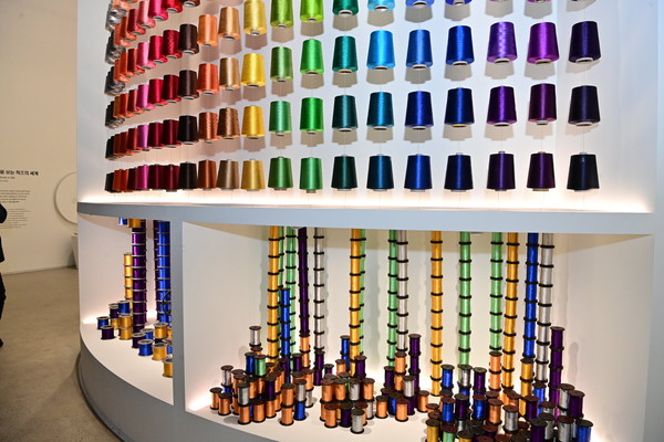 진주실크박물관 전시품 /사진제공=진주시