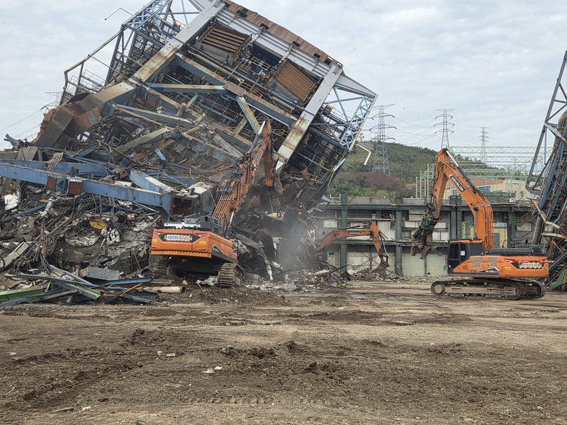 울산화력발전소 붕괴 현장 /사진제공=울산소방본부