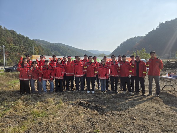 사랑의 땔감 나누기 행사 /사진제공=강릉시