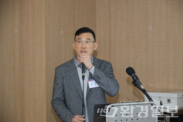 노진섭 LG전자 책임연구원은 DX-DOAS 기반 시스템 기술에 대해 소개하며 외기전담 환기 시스템의 장점에 대해 설명했다. /사진=박준영 기자