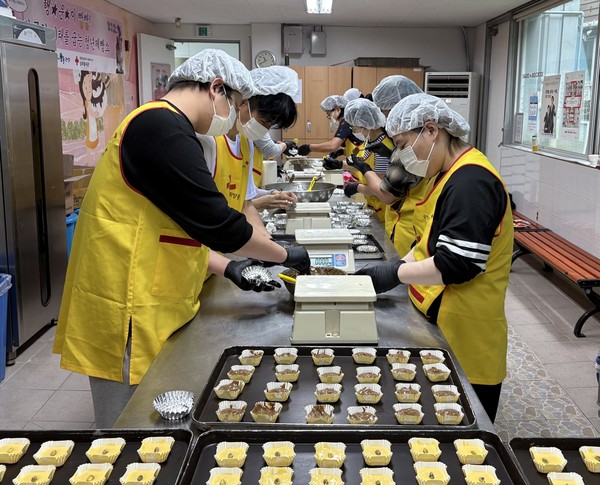 관악구 자립준비청년 대상  청년 제빵소 프로그램 운영 모습 /사진제공=관악구