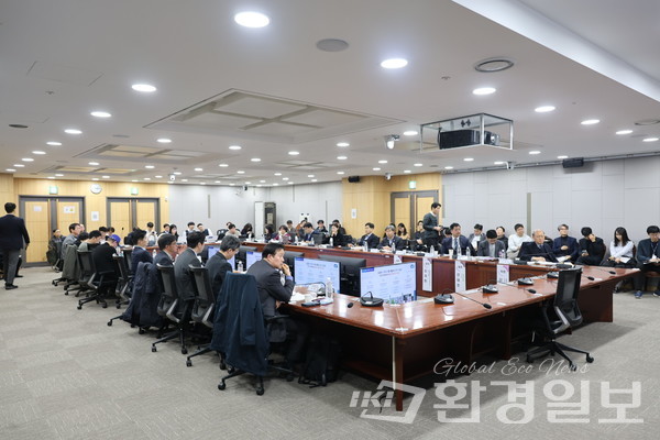 지난 25일 국회의원회관에서 영농형 태양광을 햇빛소득으로 정착시키기 위한 토론회가 개최됐다. /사진=박준영 기자