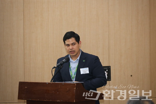 오스왈도 페레즈 GCF 관계자는 적응사업이 기후위험 감소와 회복력 향상으로 이어져야 한다며 성과평가 체계 고도화의 필요성을 강조했다. /사진=박준영 기자