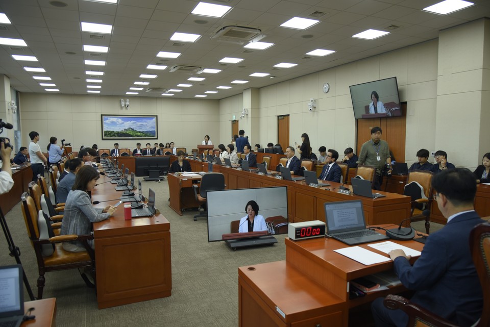 13일 열린 국회 기후위기특별위원회 전체회의 /사진출처=김정호 의원실